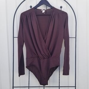 H&M silky burgundy brown long sleeve bodysuit M